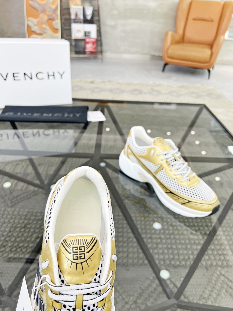 Givenchy Sneakers